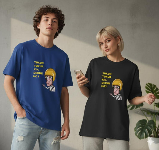 Unleavables Tukur Tukur Kia Dekhe Ho T-Shirt | Quirky Black Graphic Unisex T-Shirt | Meme Lover Essentials
